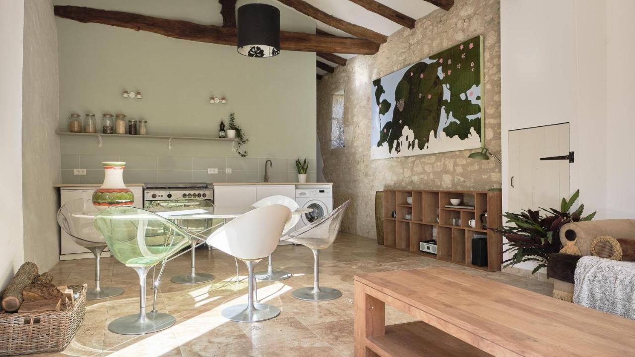 Chateau De Puissentut Bed and Breakfast Homps  Buitenkant foto